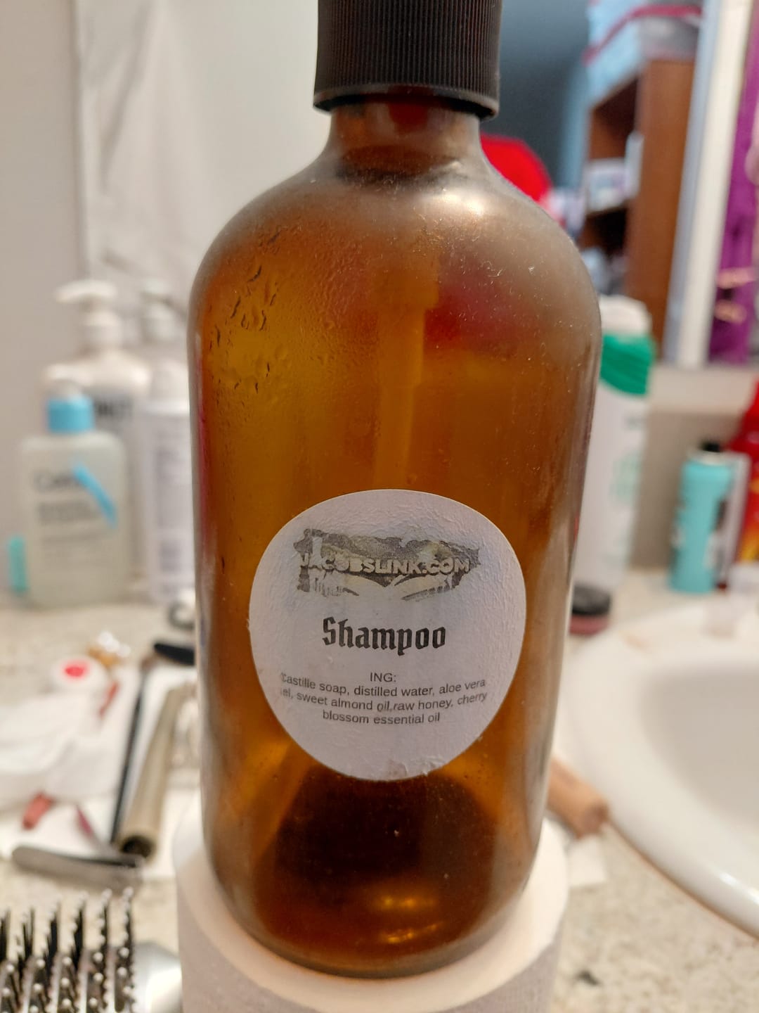 Customer photo review of Organic Qualified Shampoo