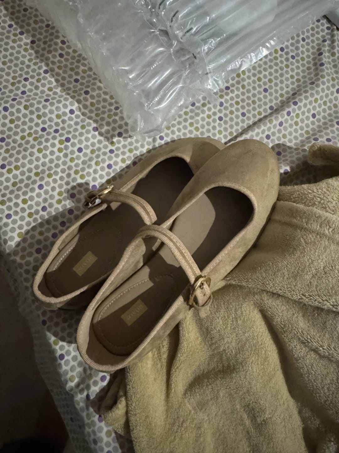 Customer photo review of Dunja Suede Ballet Flats