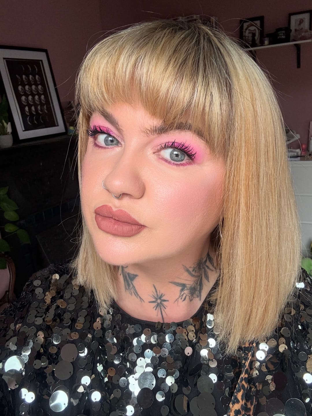 Customer photo review of Magnetic Pro Single Eyeshadow Pan