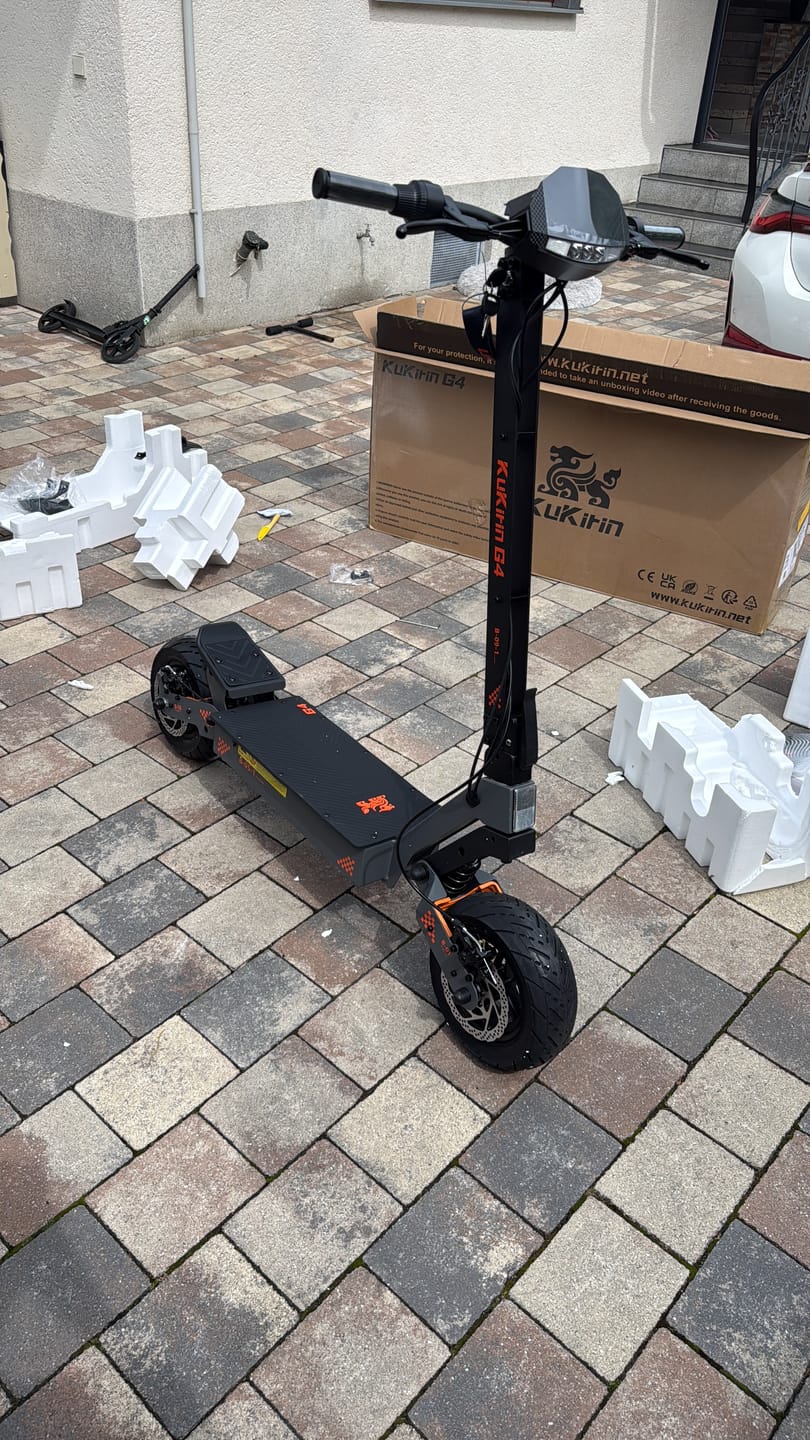 Customer photo review of KuKirin G4 Electric Scooter