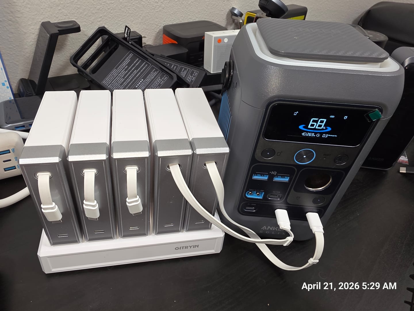 Customer photo review of Gitryin Modular Charging Station with Smart Cooling Fan