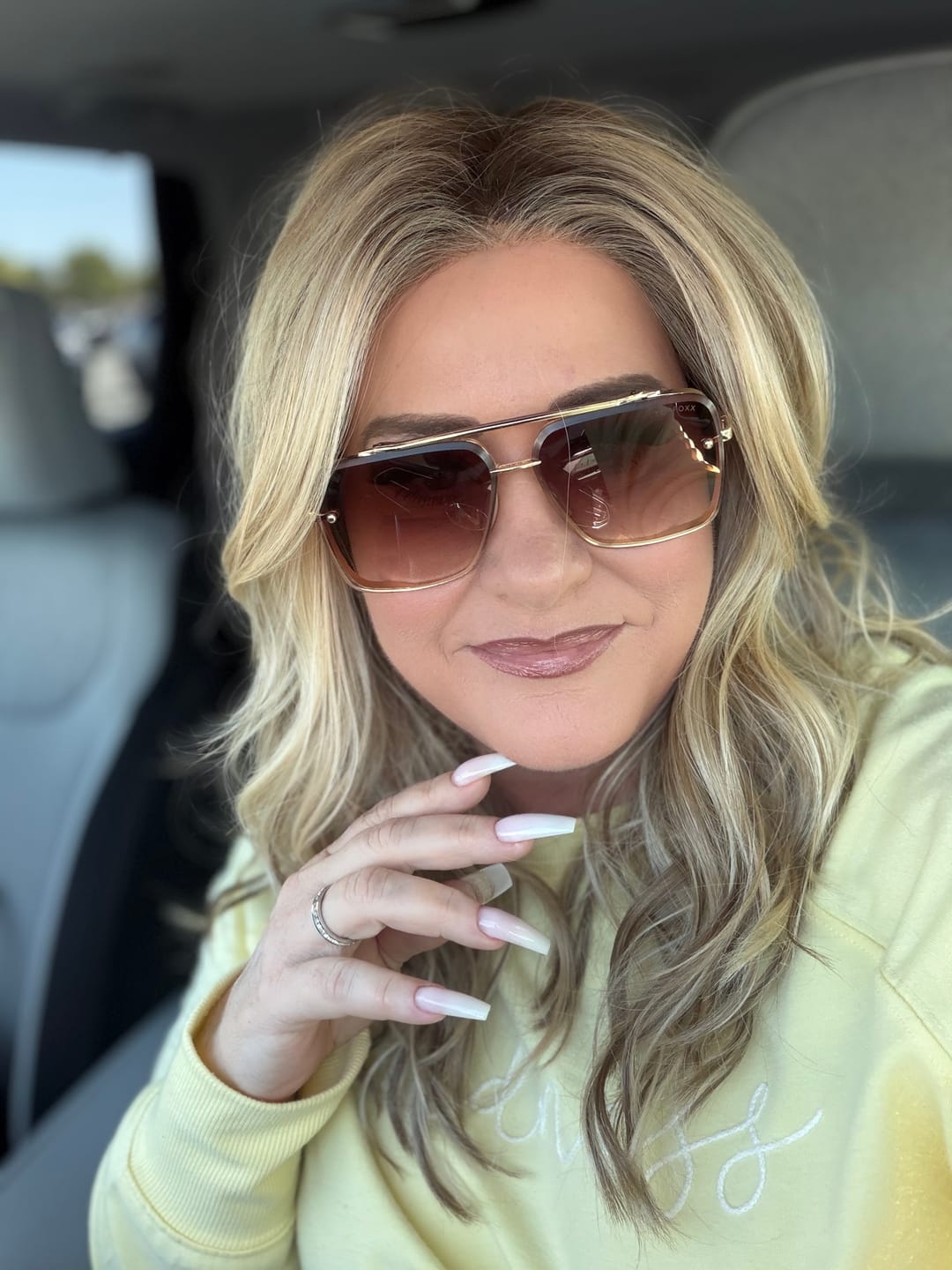 Customer photo review of SECRET LIASON - Sunlit Beige Blonde