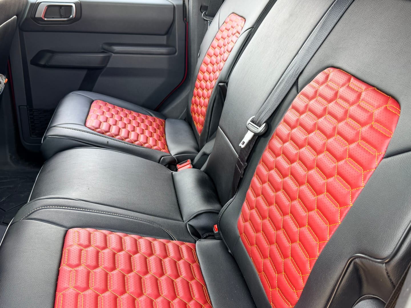 Customer photo review of 2021+ Ford Bronco Leather Seat Covers(Custom Order)