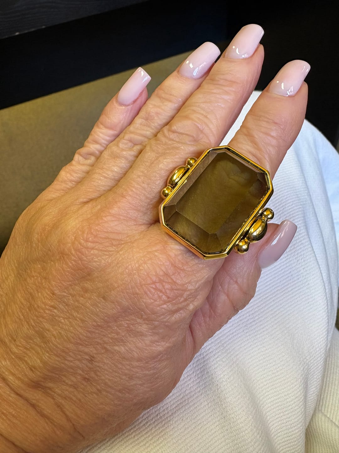 Customer photo review of Marique French Vintage Noir Ring