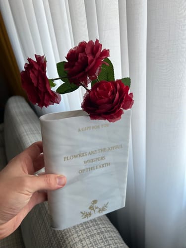 Customer photo review of Vază Decorativă Acrilic - Trandafir Gratuit & Ambalaj Cadou