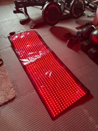 Customer photo review of Nicebeam Full Body Red Light Mat