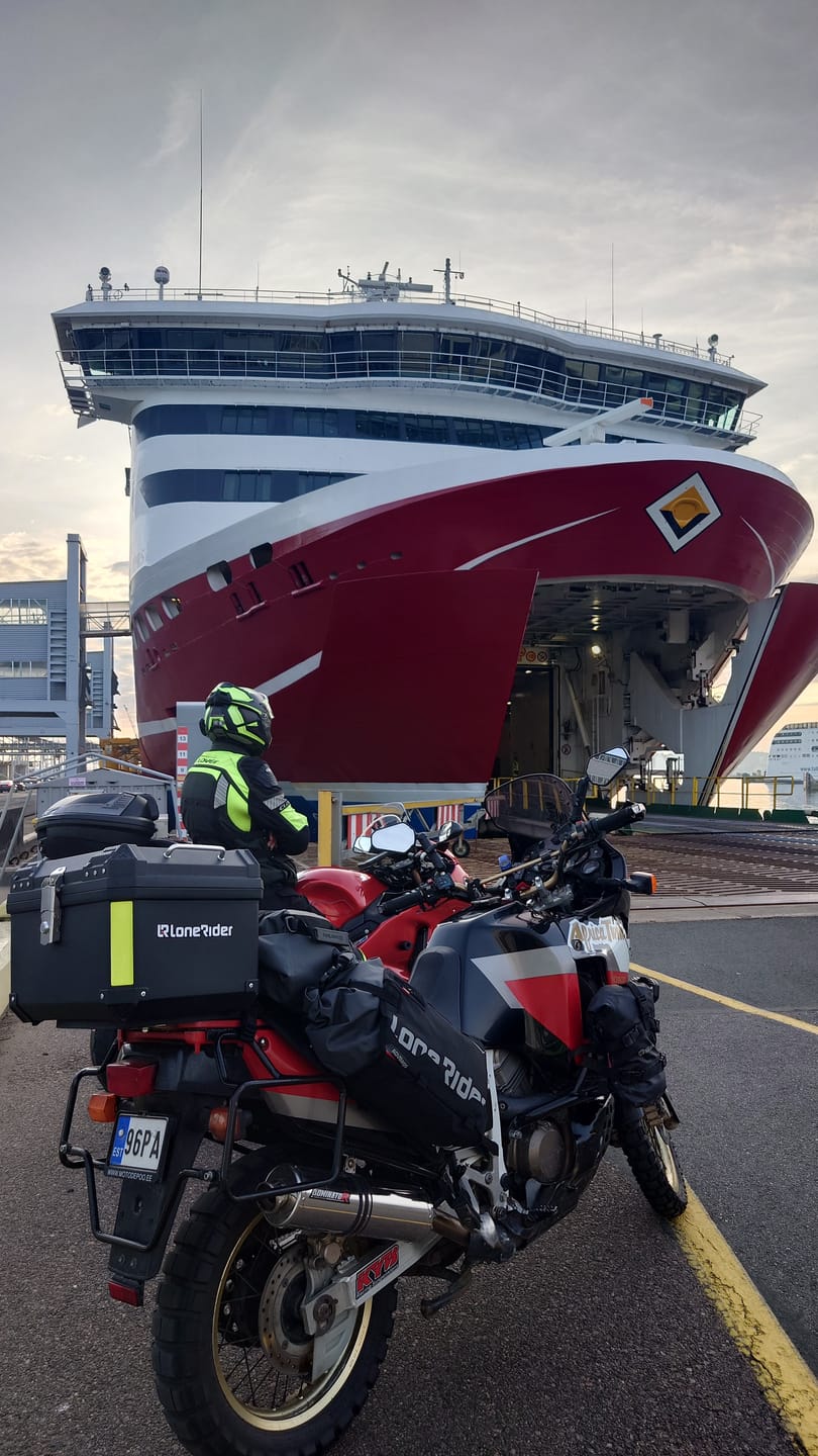 Customer photo review of ADVBags 45 – Rackless Saddle Bags