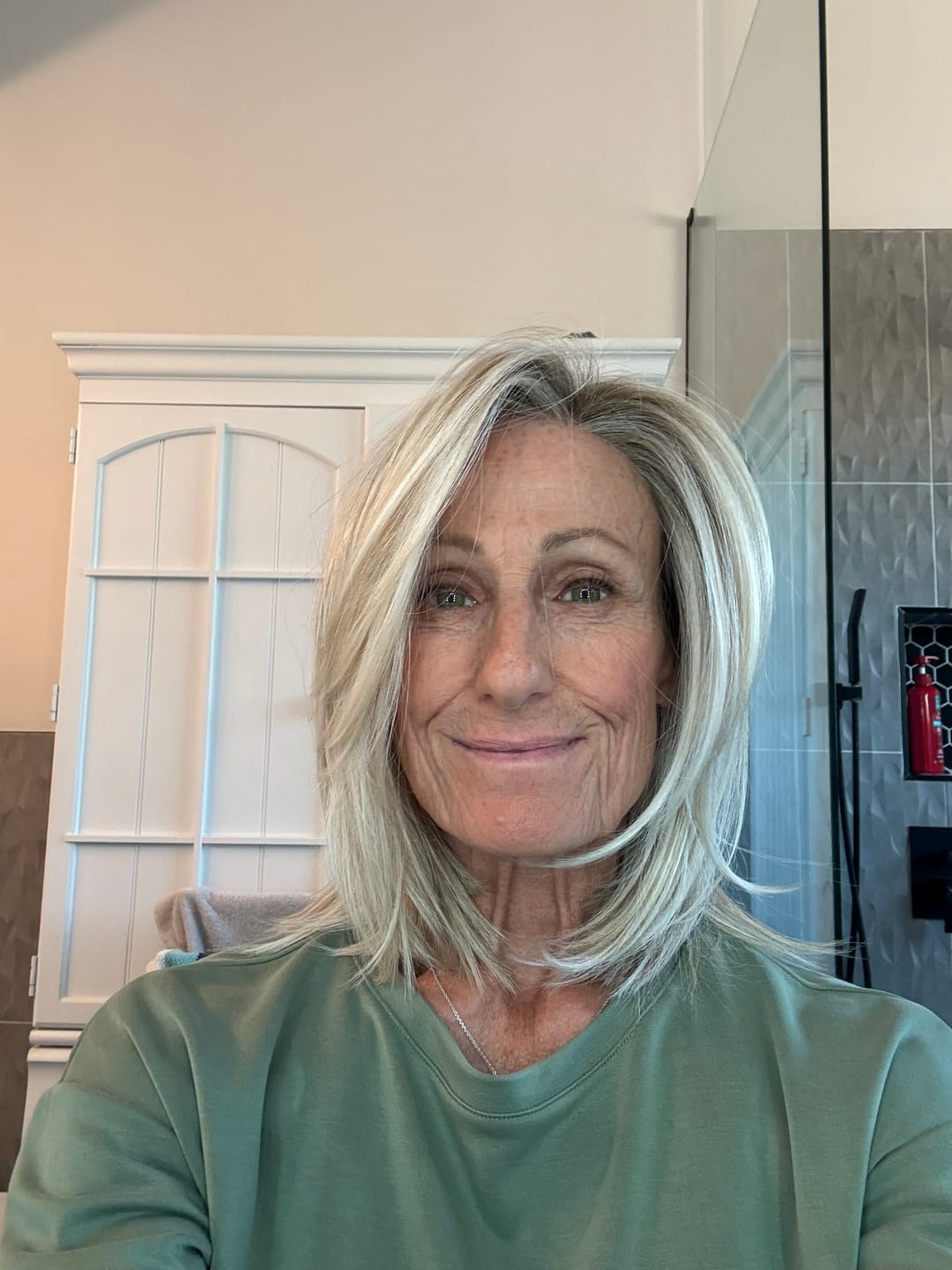 Customer photo review of EDITORS PICK - Paparazzi Blonde
