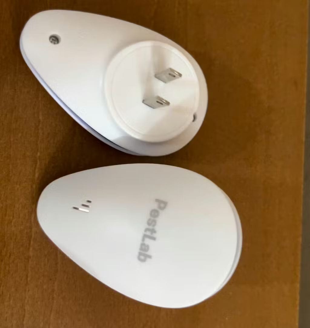 Customer photo review of WaveGuard™ Upgraded Ultrasonic Mice & Pest Repeller