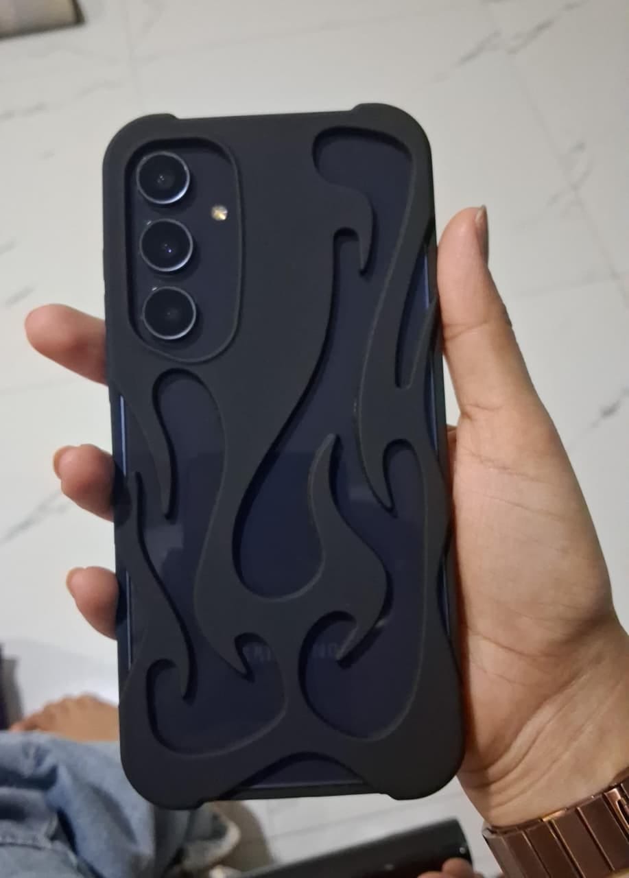 Customer photo review of 3D Flame Hollow Matte Skeleton Black Silver Electroplated Samsung S & A Series Soft Case