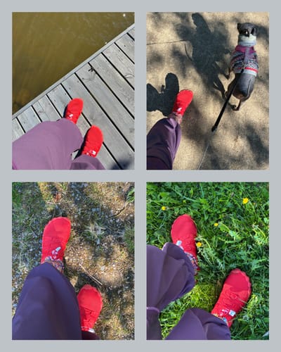 Arvostelijan kuvakollaasi, jossa punaiset Vapauta Varpaat™ -paljasjalkakengät ovat jalassa laiturilla, polulla ja nurmikolla.
