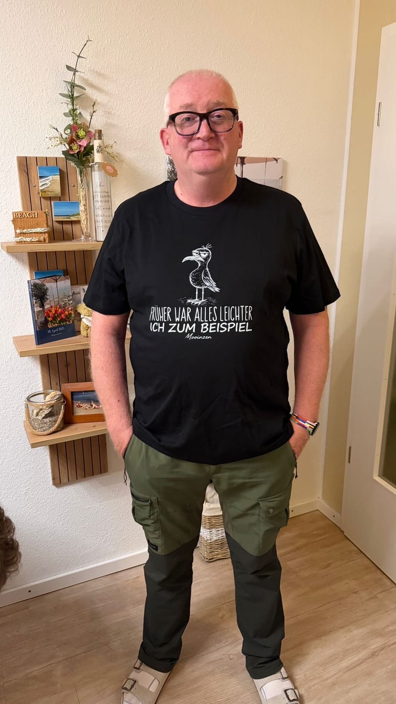 Customer photo review of Früher war alles leichter, ich zum Beispiel · Herren Premium Bio T-Shirt