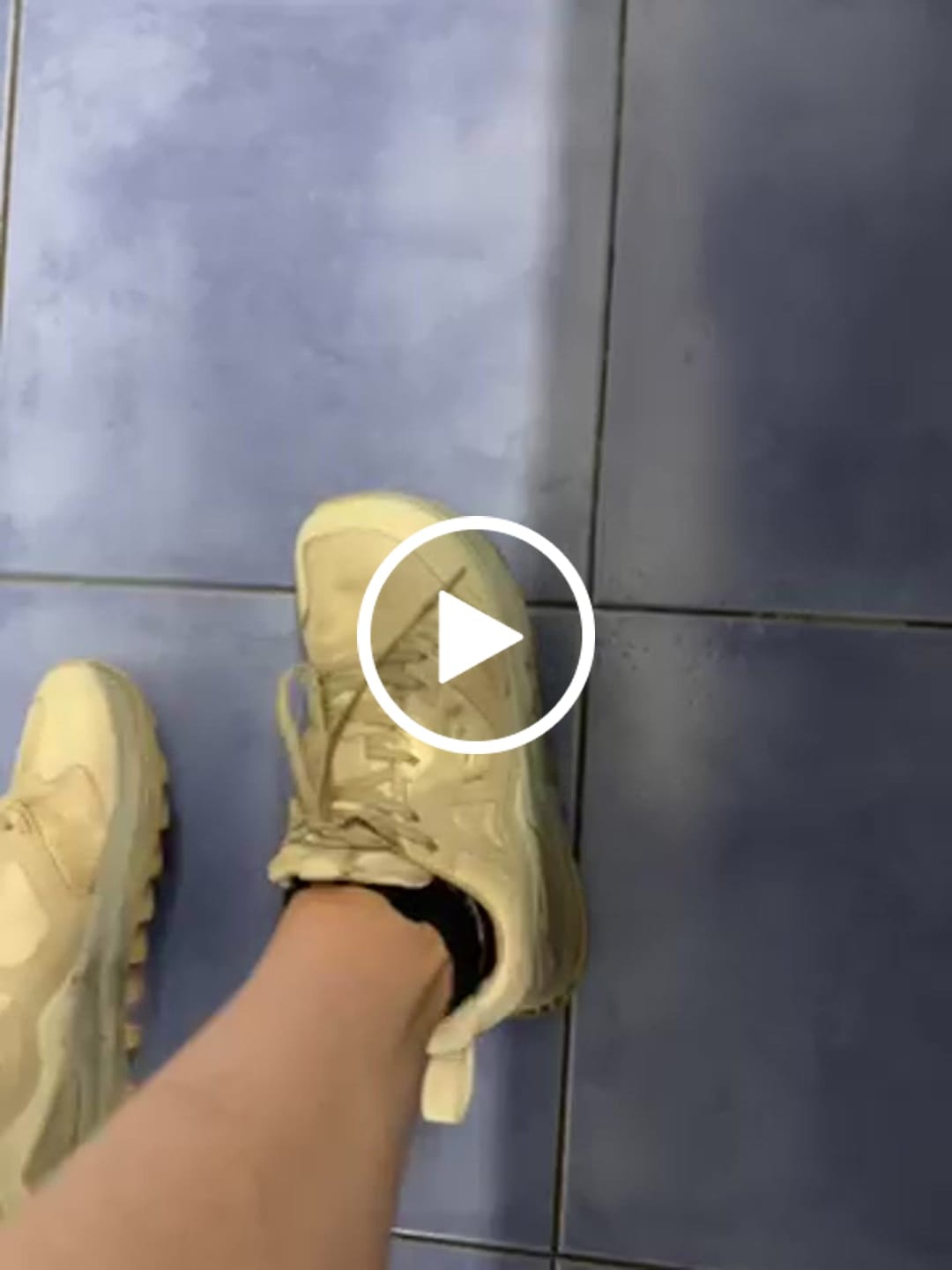 Customer video review of Aurora - Zapatos De Punta Ancha