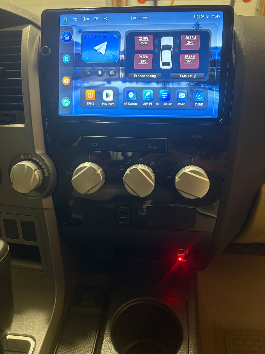 Customer photo review of Toyota Tundra 2007-2013 — Premium 10.1” CarPlay & Android Auto Head Unit
