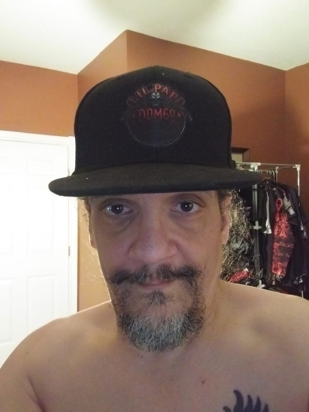 Customer photo review of Custom Black Red 3D Puff Embroidery Flat Embroidery Casual Sport Baseball Cap