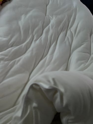 Customer photo review of MarshMellow Comforter