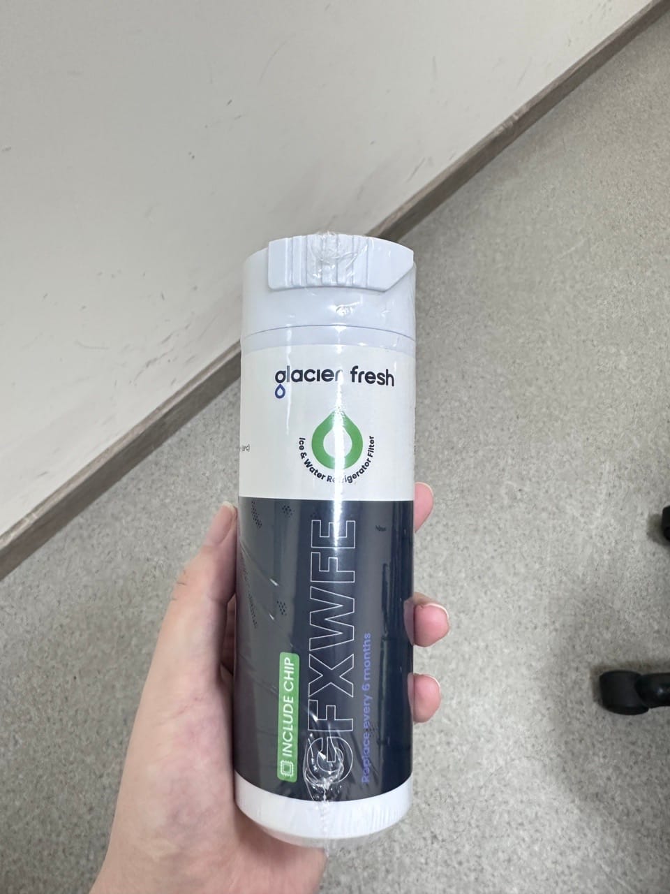 Customer photo review of GlacierFresh GFXWFE™ Replacement for GE XWFE Water Filter - NSF Certified with RFID Chip