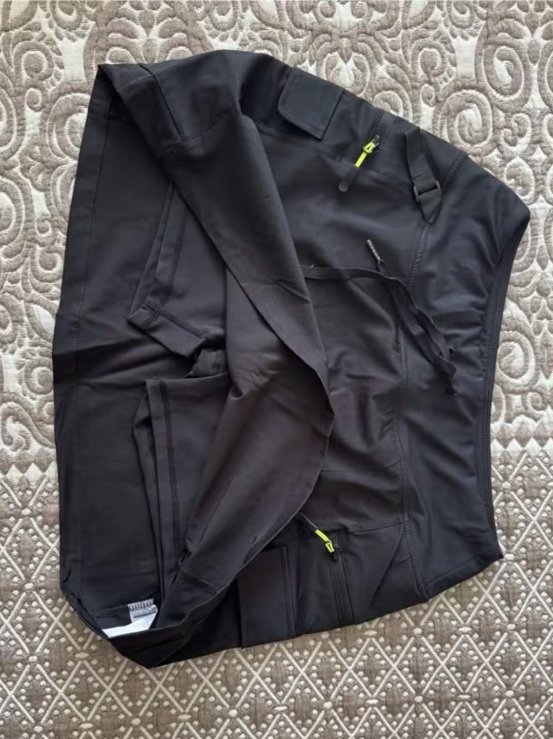 Customer photo review of Women's Cargo Skort – Built-in Liner – All Body Types