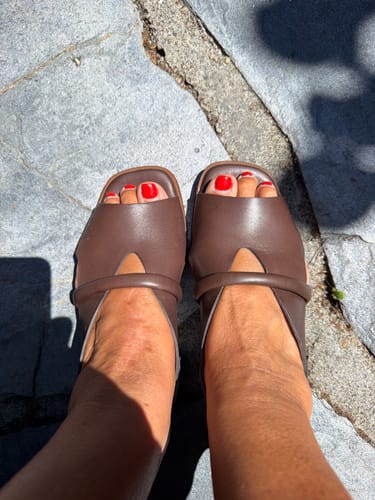 Customer photo review of Bergen Brown