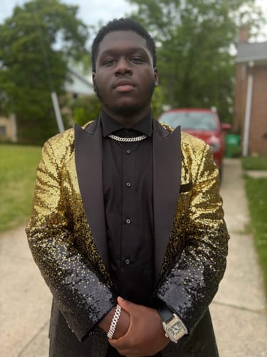 Customer photo review of Men's Shimmering Gradient Sequin Tuxedo Jacket Gold Black
