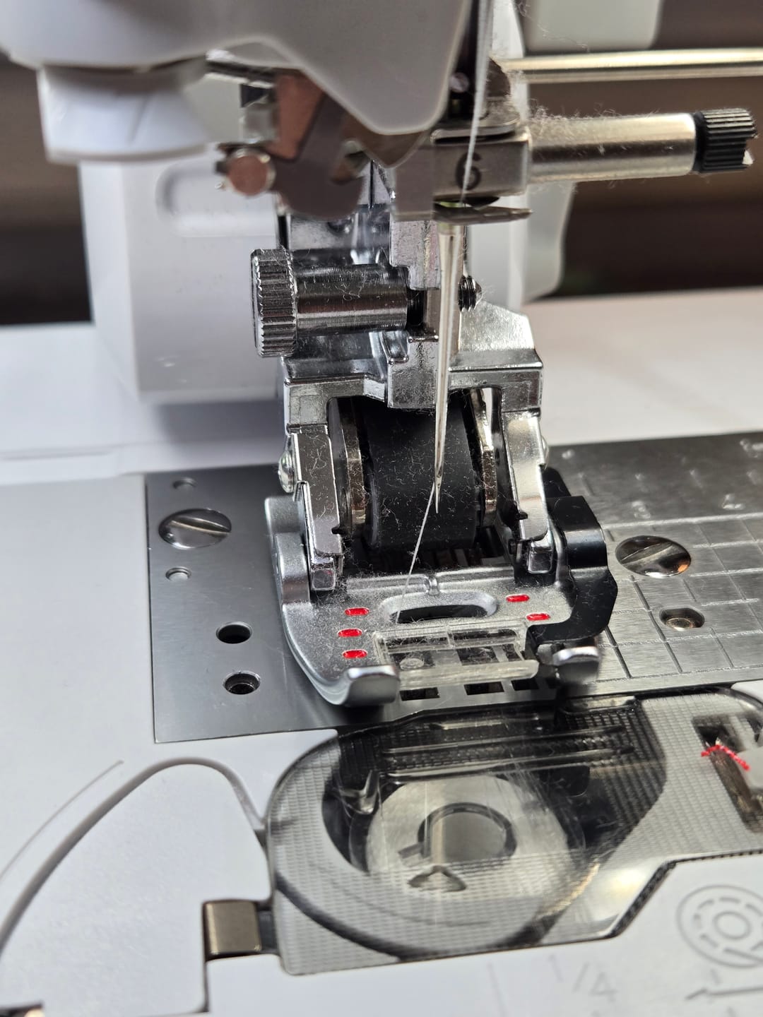 Customer photo review of 1/4" Sole with Guide for Digital Dual Feed Foot, Babylock #BLDY-QFDF