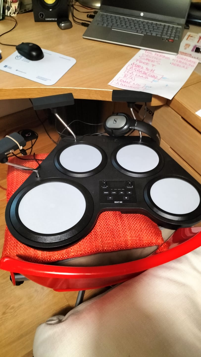 Customer photo review of Donner Beat Go Batería electrónica portátil