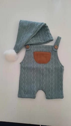 Customer photo review of Knitted Newborn Photography Set