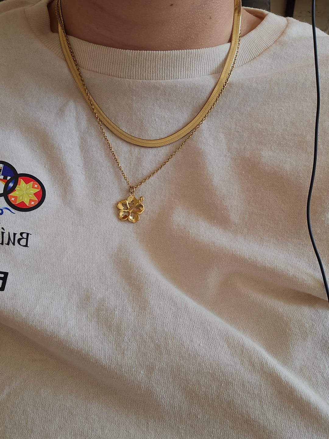 Customer photo review of Island Hibiscus Necklace
