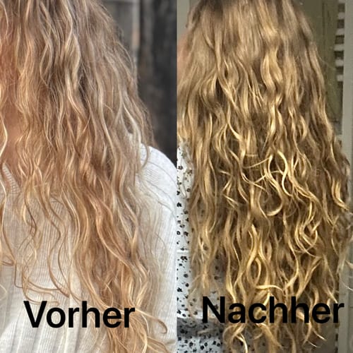 Vorher-Nachher-Foto eines Kunden, der die Apple-Wonder Haarseife benutzt. Das blonde, wellige Haar ist definierter und glänzend.