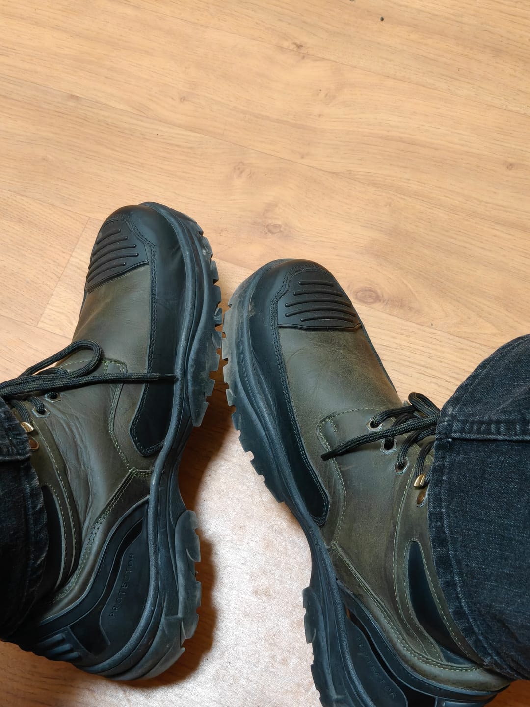 Customer photo review of Bacca Bucci PROTECTOR Leather Motorcycle Boots for Men