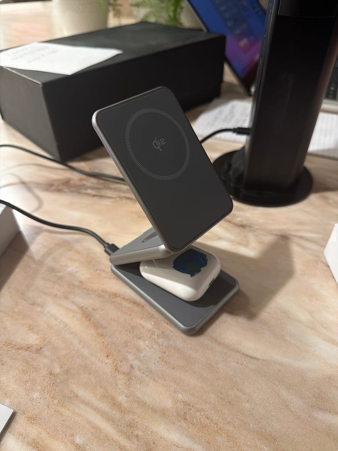 Customer photo review of MagFold Pro Qi2