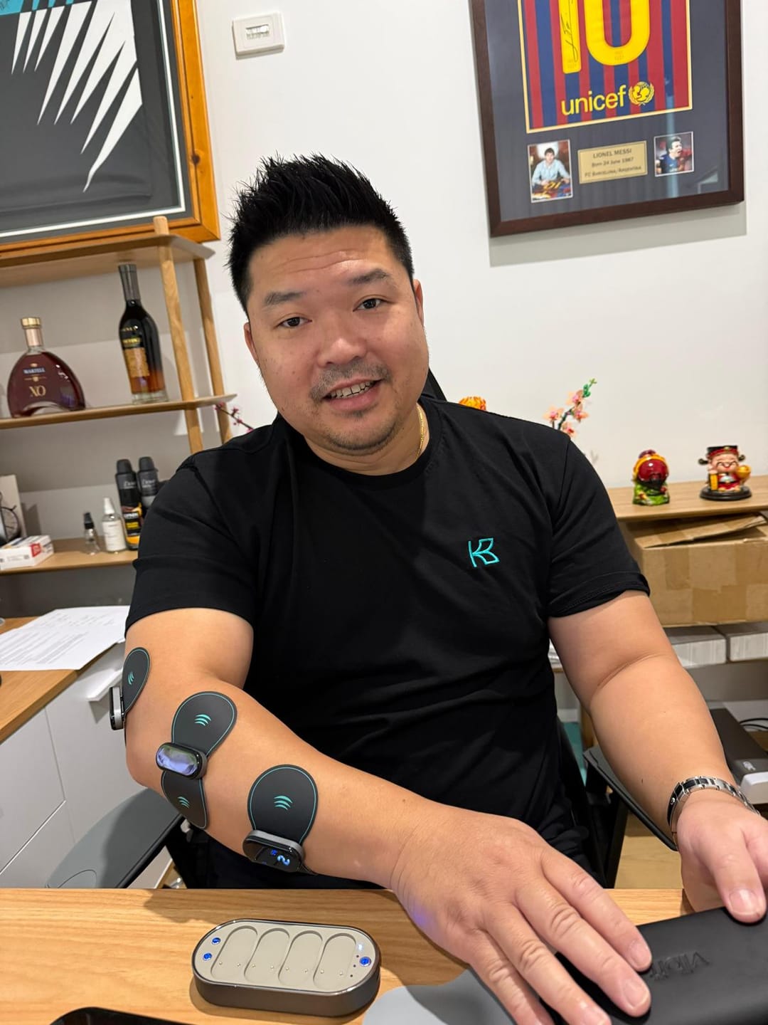 Customer photo review of Vibit TENS - Electrical Nerve Stimulation Therapy