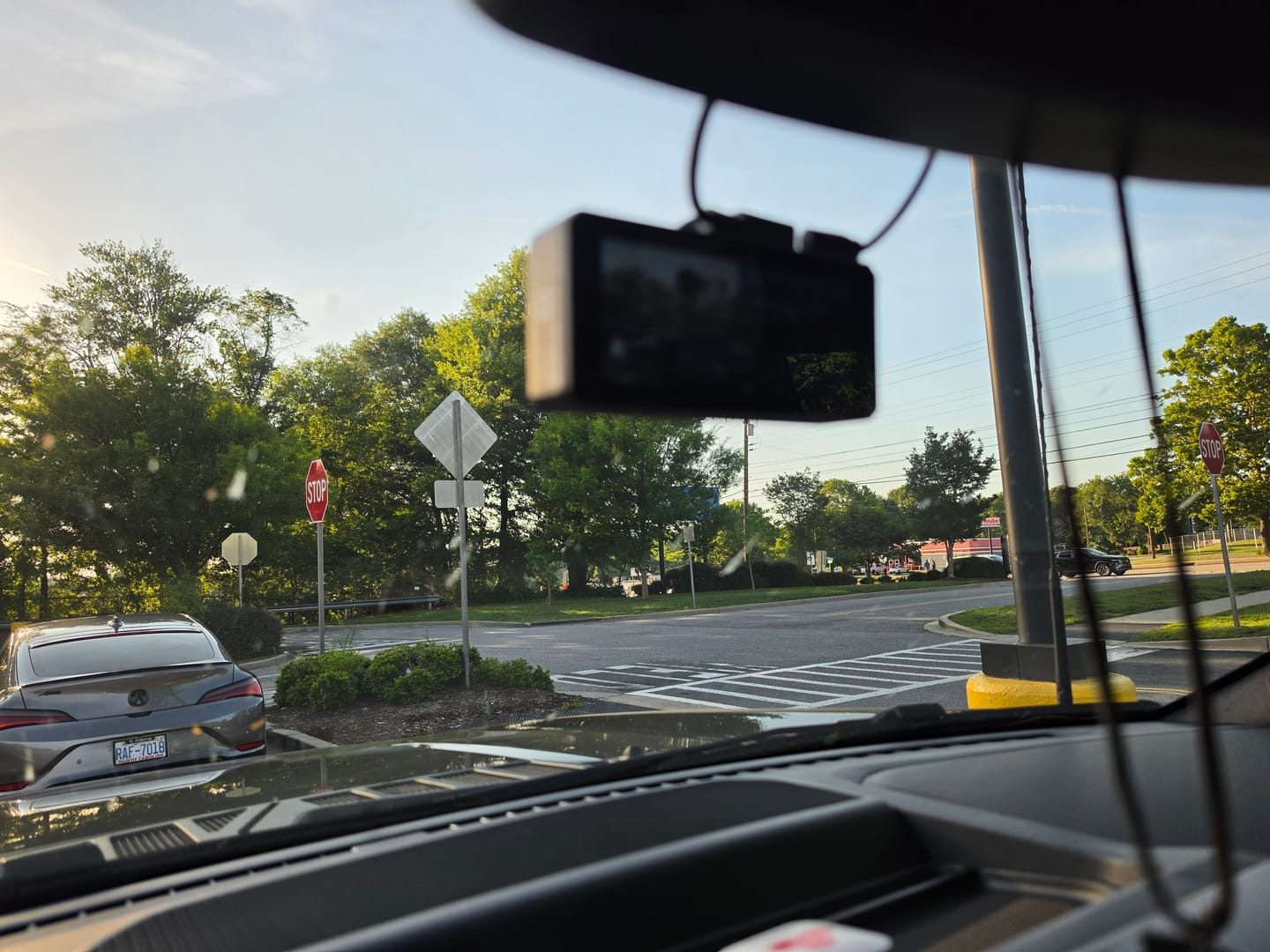 Customer photo review of F77 STARVIS 2 4K+4K Dual IMX678 Voice Control 5.8GHz High Speed WIFI Dash Cam