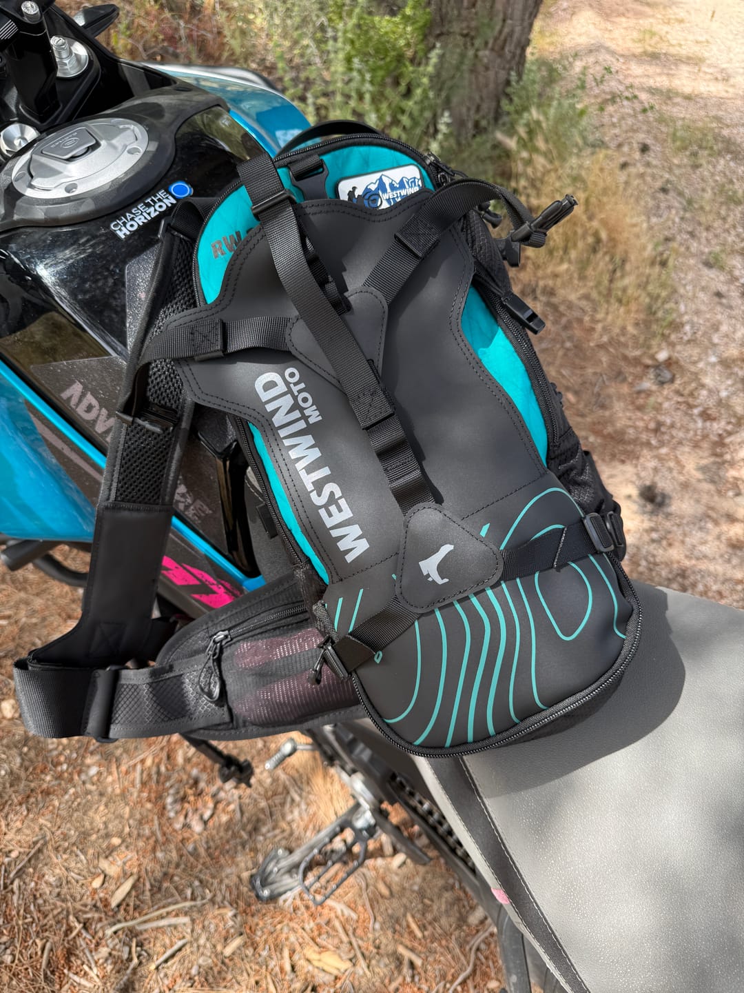 Customer photo review of Ranger Wilds 10B Hydration Pack