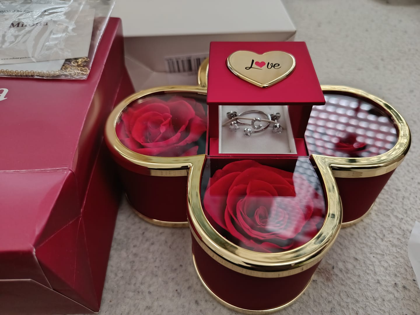Customer photo review of Eternal Luck Box & Personalized Necklace