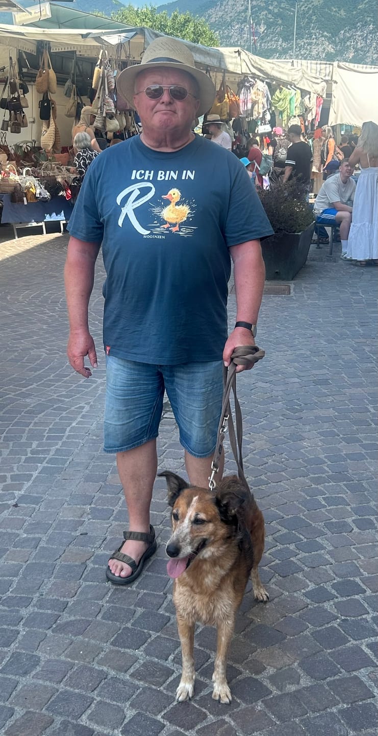 Customer photo review of Ich Bin In Rente Ente · Unisex Premium Bio T-Shirt