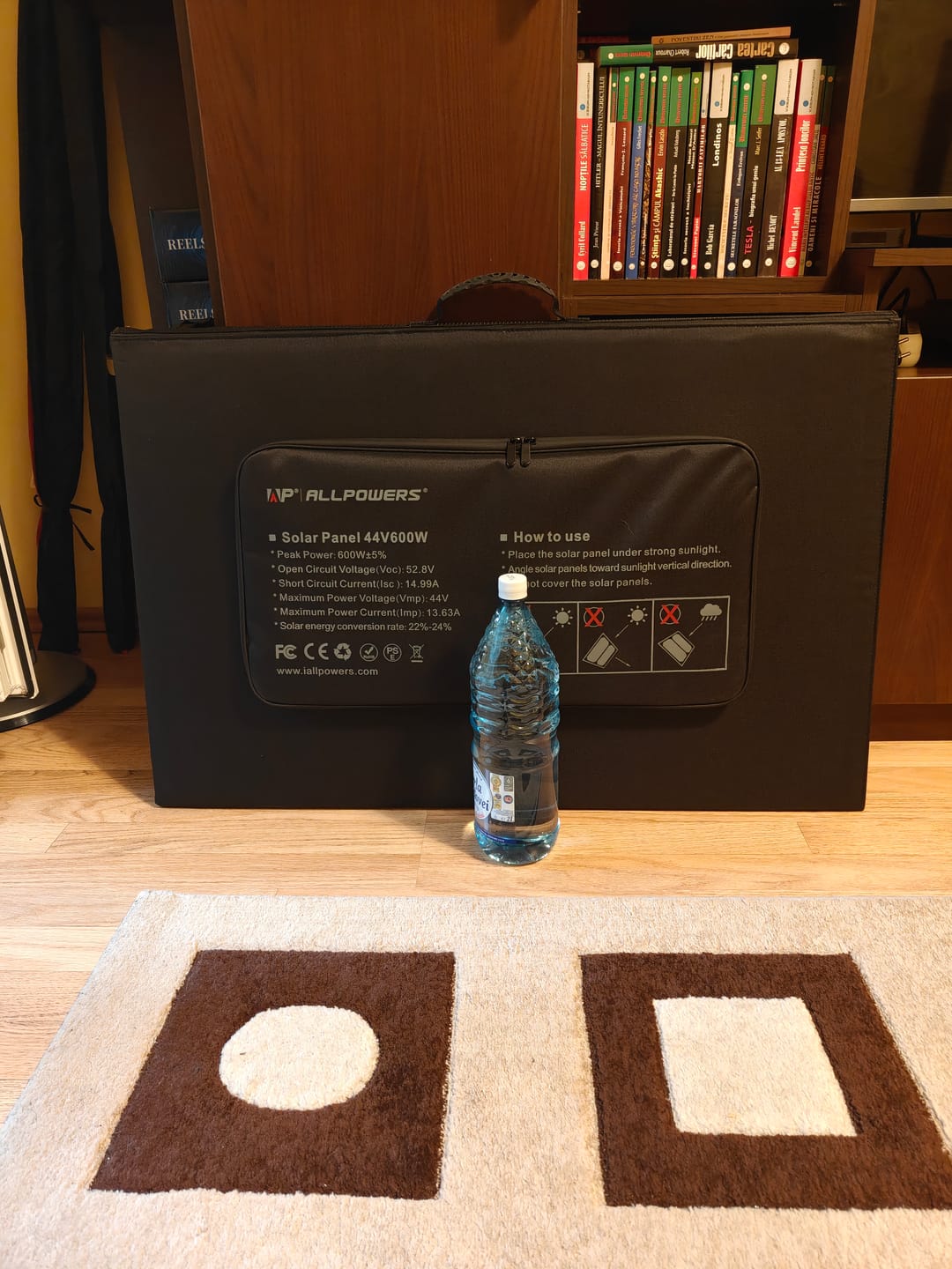 Customer photo review of 🎁 ALLPOWERS SP001 12V 21W Portable Foldable Solar Panel (100% off)