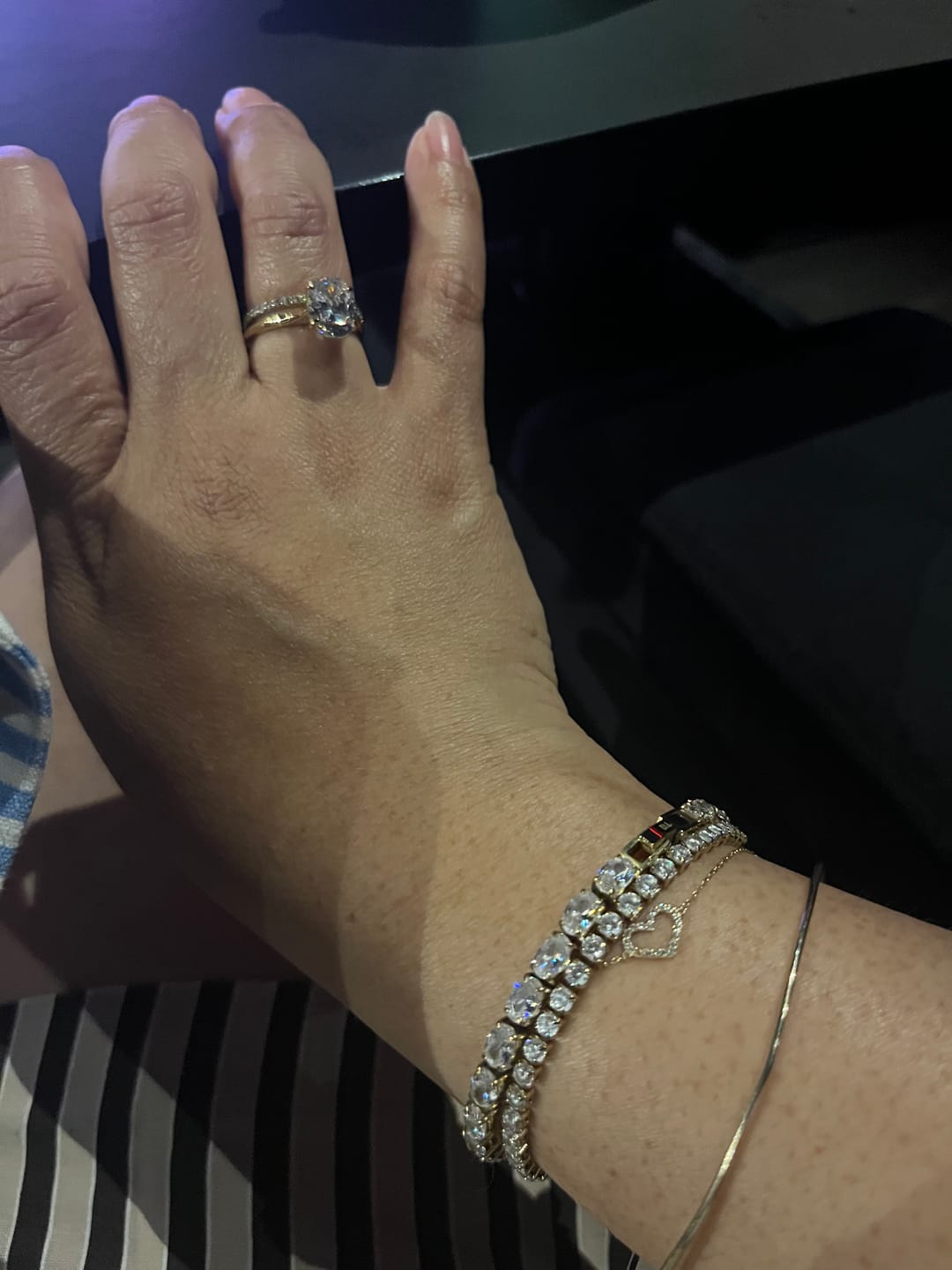 Customer photo review of Oval Solitaire Diamond Inspired-Ring 3ct