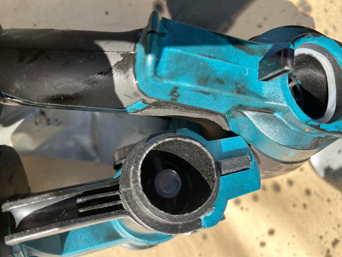 Customer photo review of ONEVAN 30mm & 50mm Pruning Shears | 8" Chainsaw & 8" Pole Chainsaw | 510mm Hedge Trimmer Brushless Cordless 5‑Pc. Combo Kit