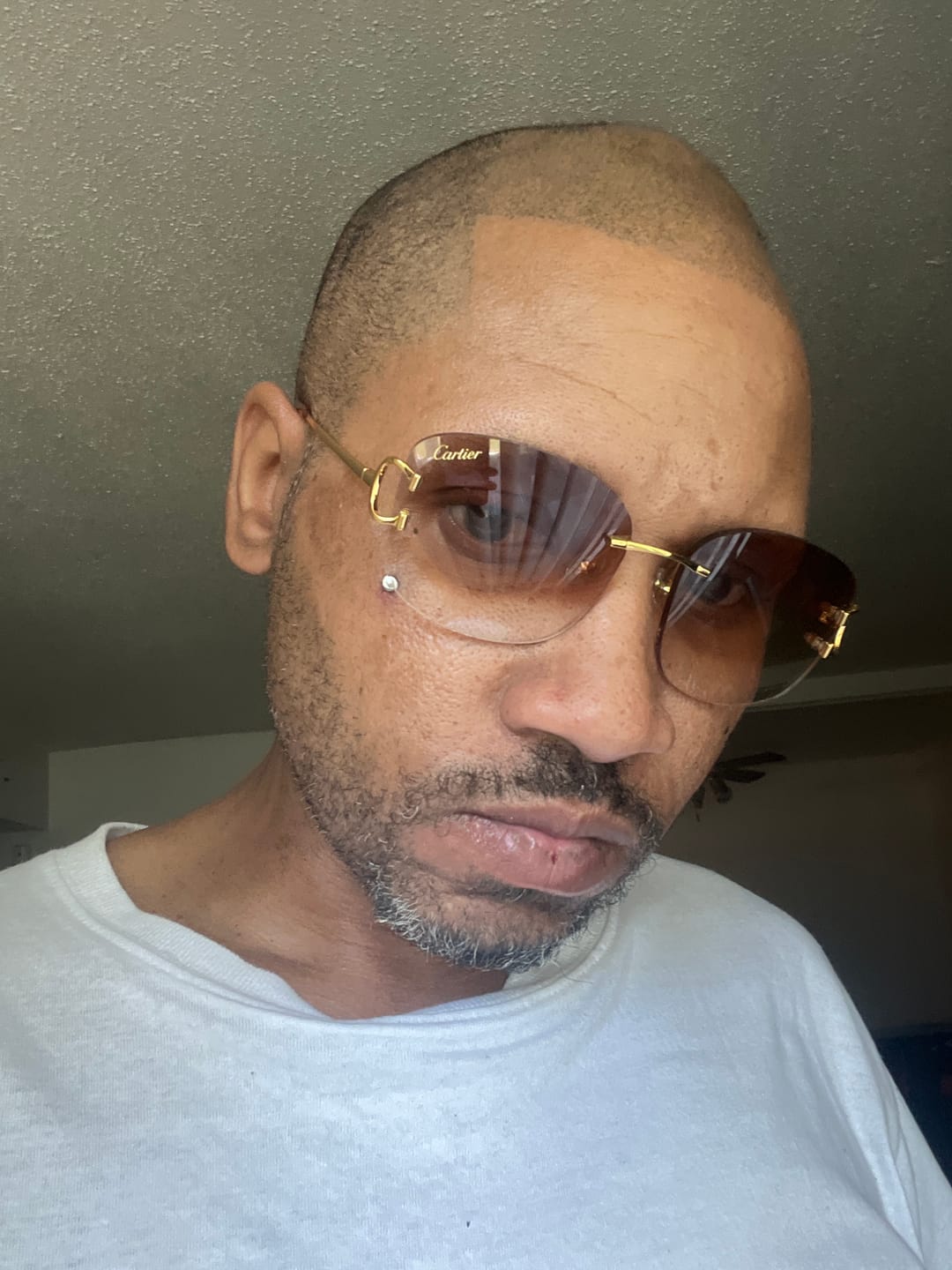Customer photo review of Big C wire sunglasses