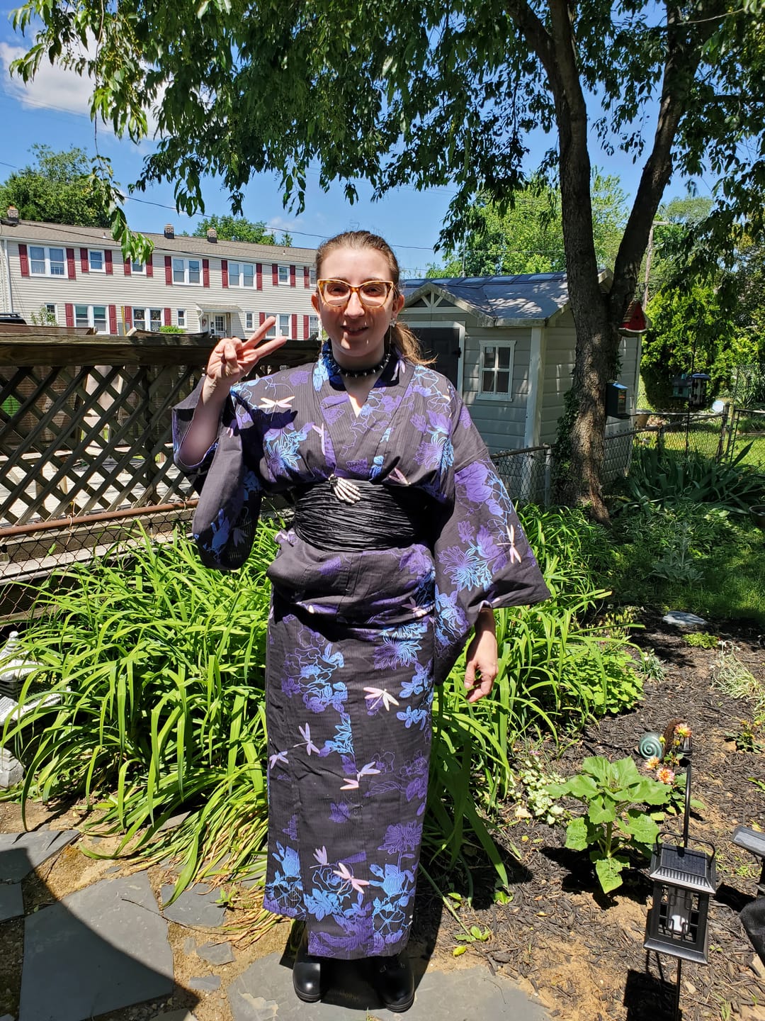 Customer photo review of Yukata Kimono - Dragonflies and Flowers in Black (Style #2671)