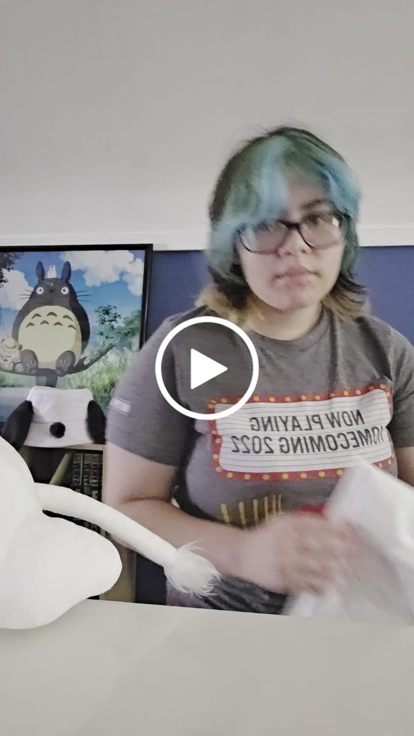 Customer video review of Mesh Back Comfort Band Binder Beige