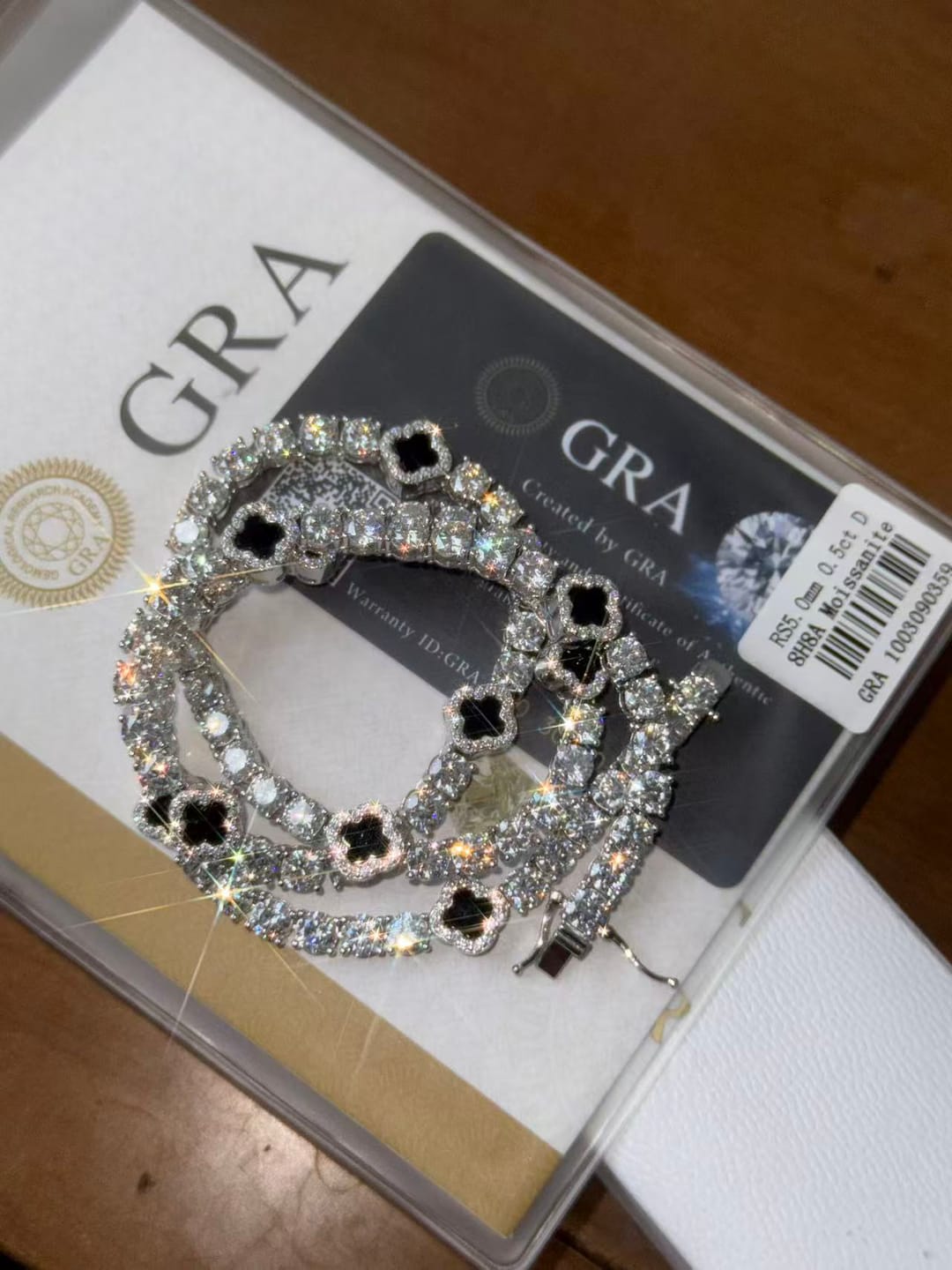 Customer photo review of GL Black Onyx Clover 925 Silver Moissanite 3mm 5mm Tennis Chain
