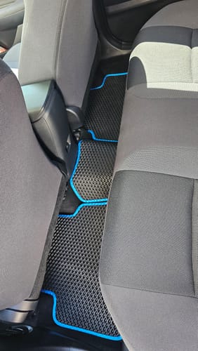 Customer photo review of Auto Fußmatten nach Maß - Vorne
