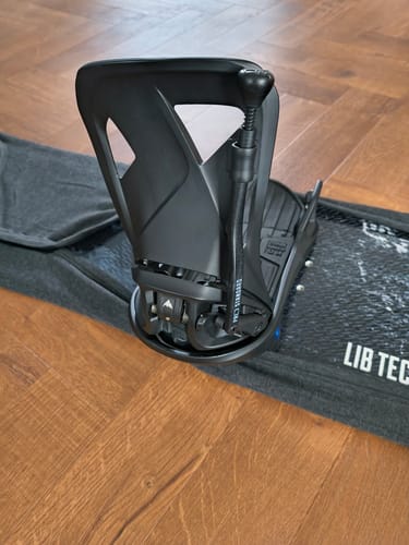 Customer photo review of Push Button Quick Release for Step On® Bindings
