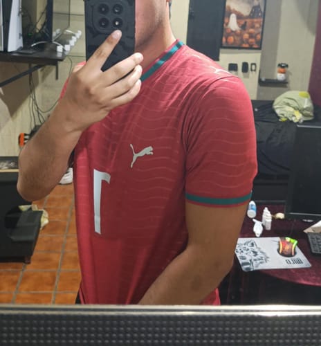Reseña con foto de un cliente sobre Portugal Local 2026 - Copa Mundial