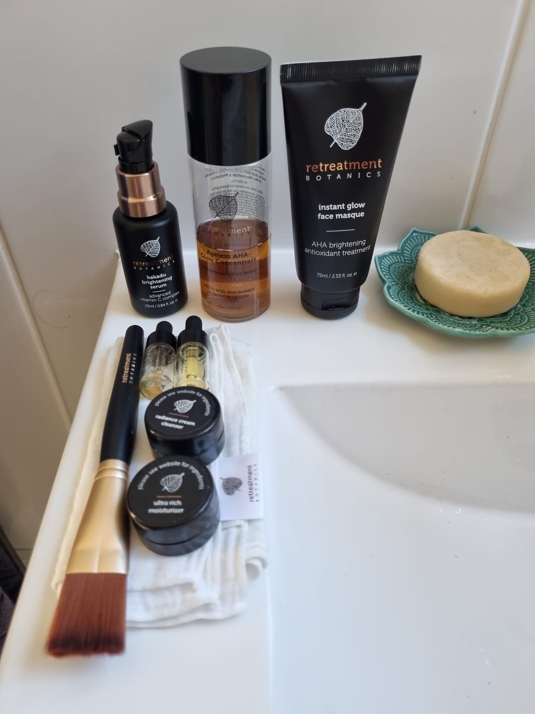Customer photo review of Kakadu Brightening Serum