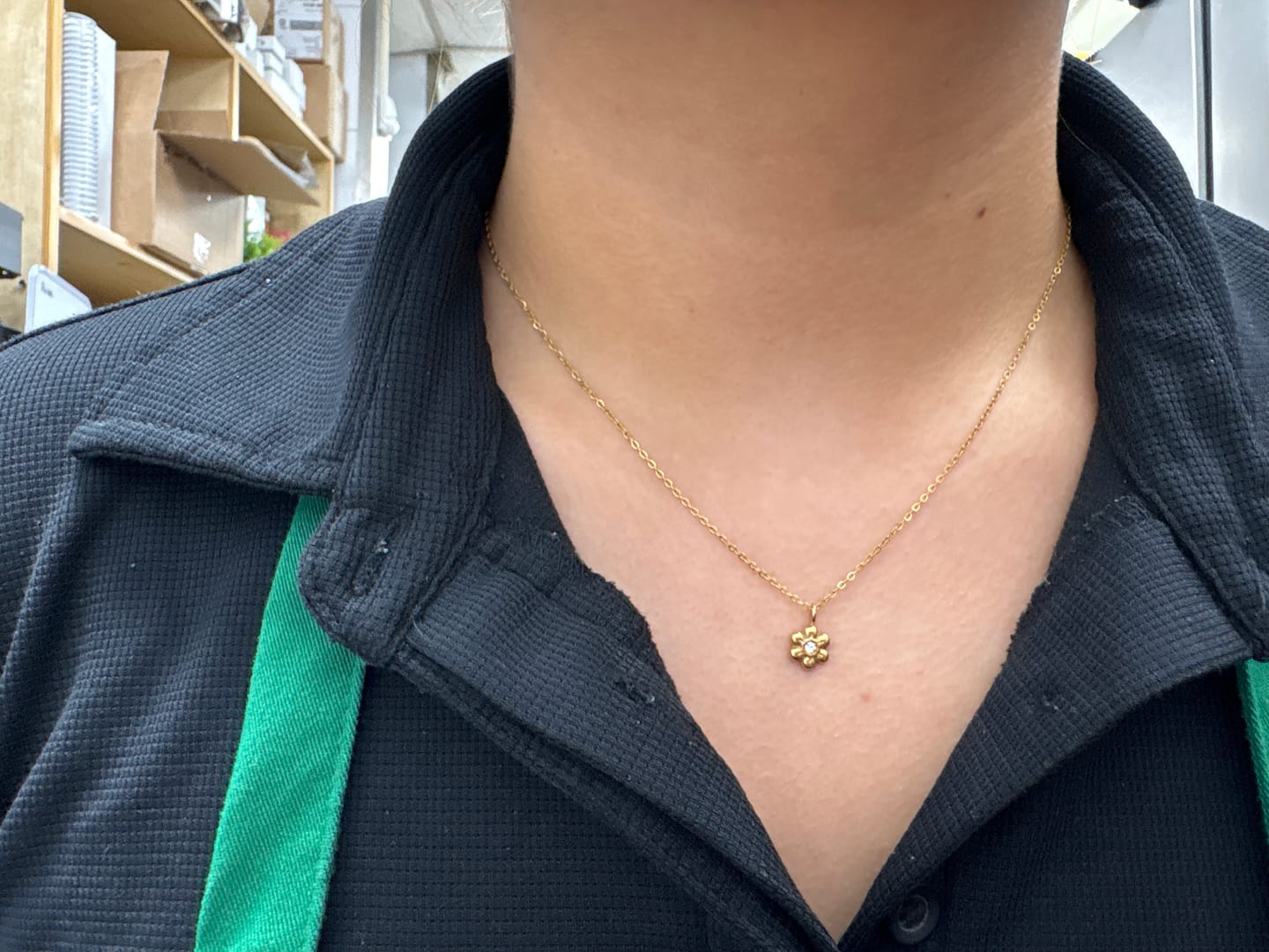 Customer photo review of Collar Posie