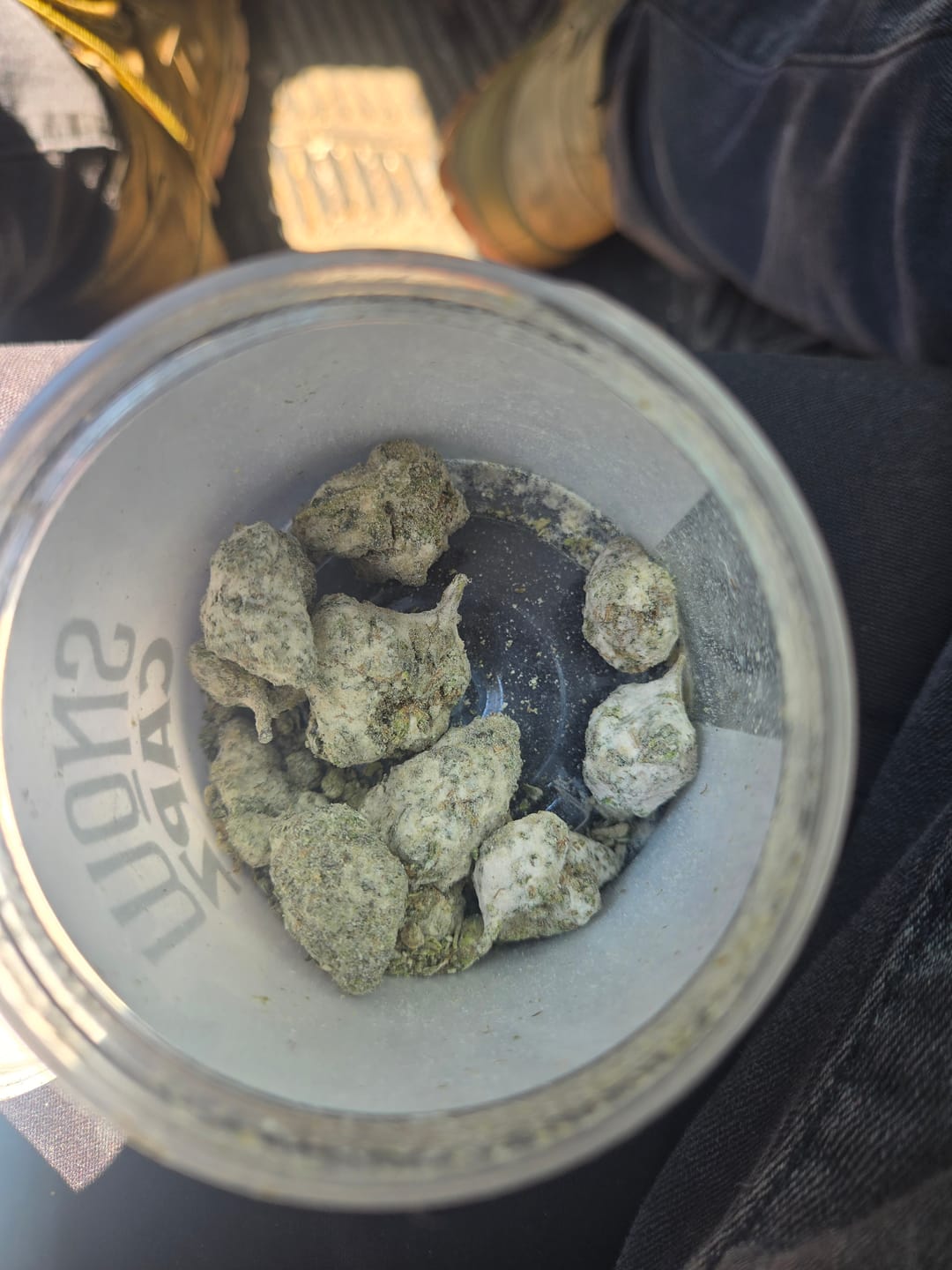 Customer photo review of Snow Capz 28 Grams