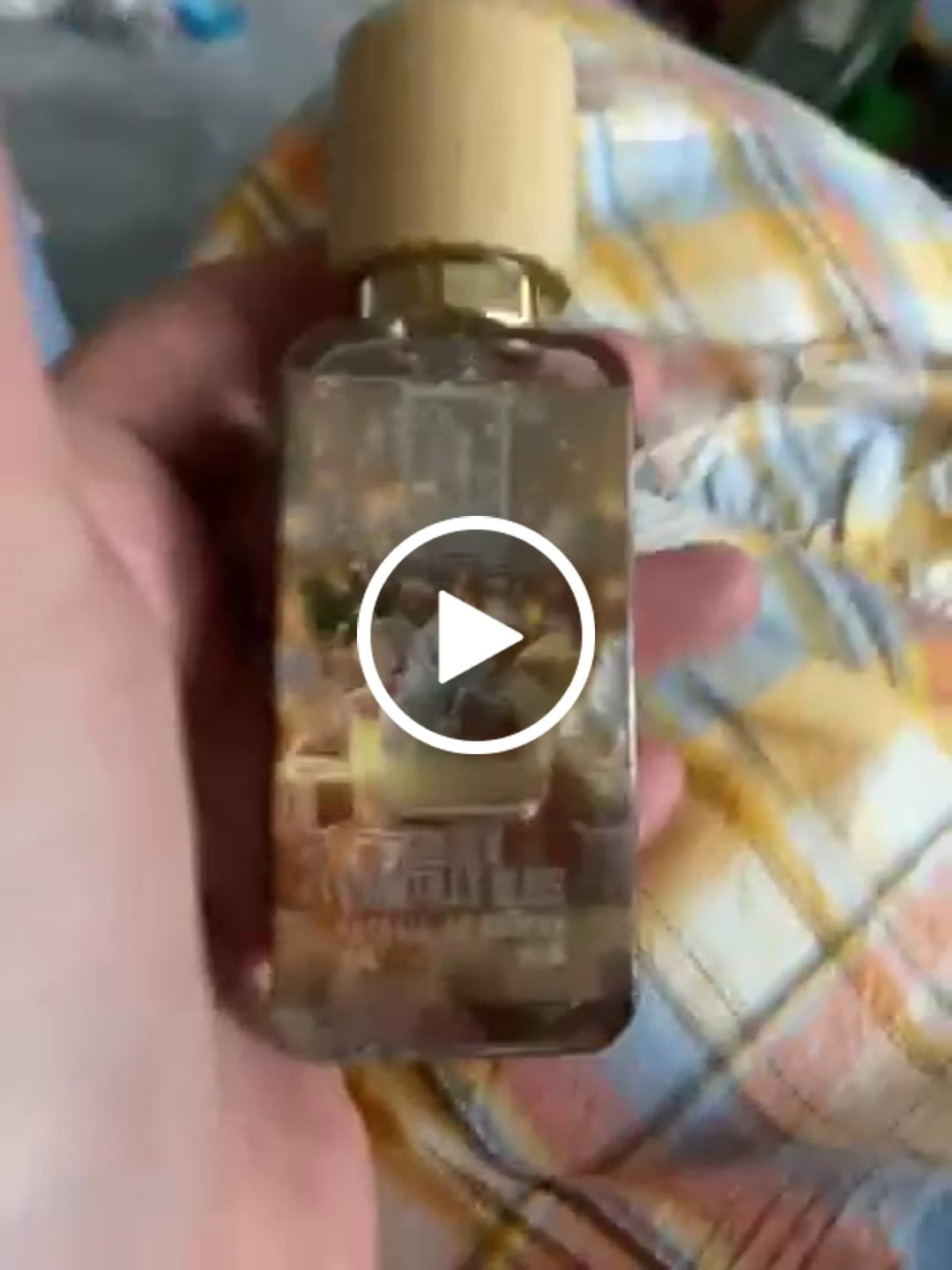 Customer video review of Golden Chantilly Bliss